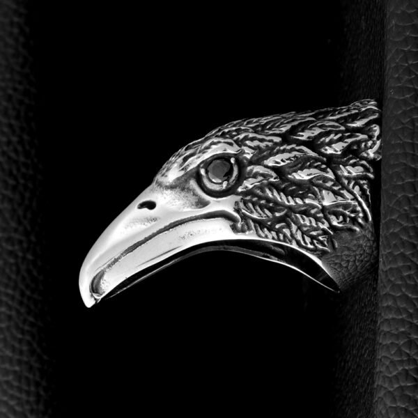 Vanna Giant Eagle Neck with Black Stone 316L Unique Gothic Stainless Steel Ring Fashion Unisex Men and Woman Ring